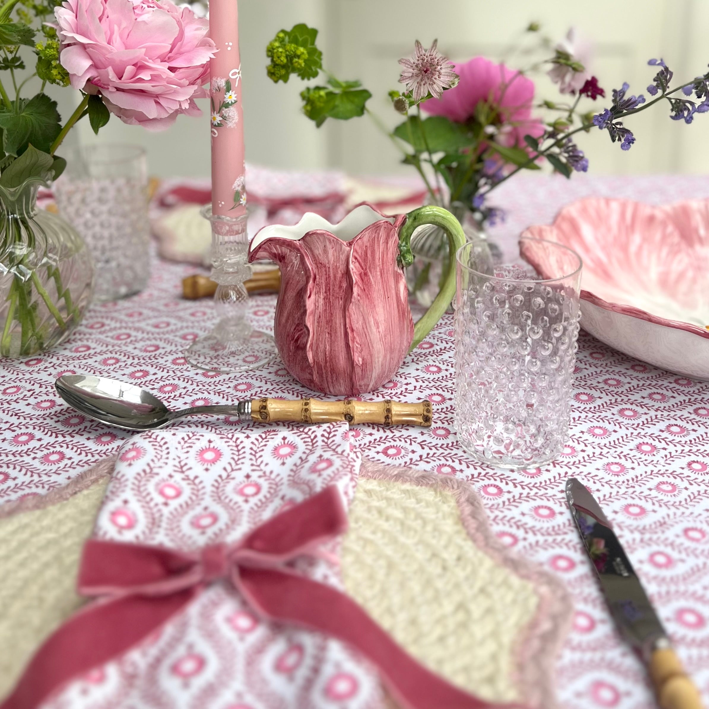 Pink Scalloped Placemat