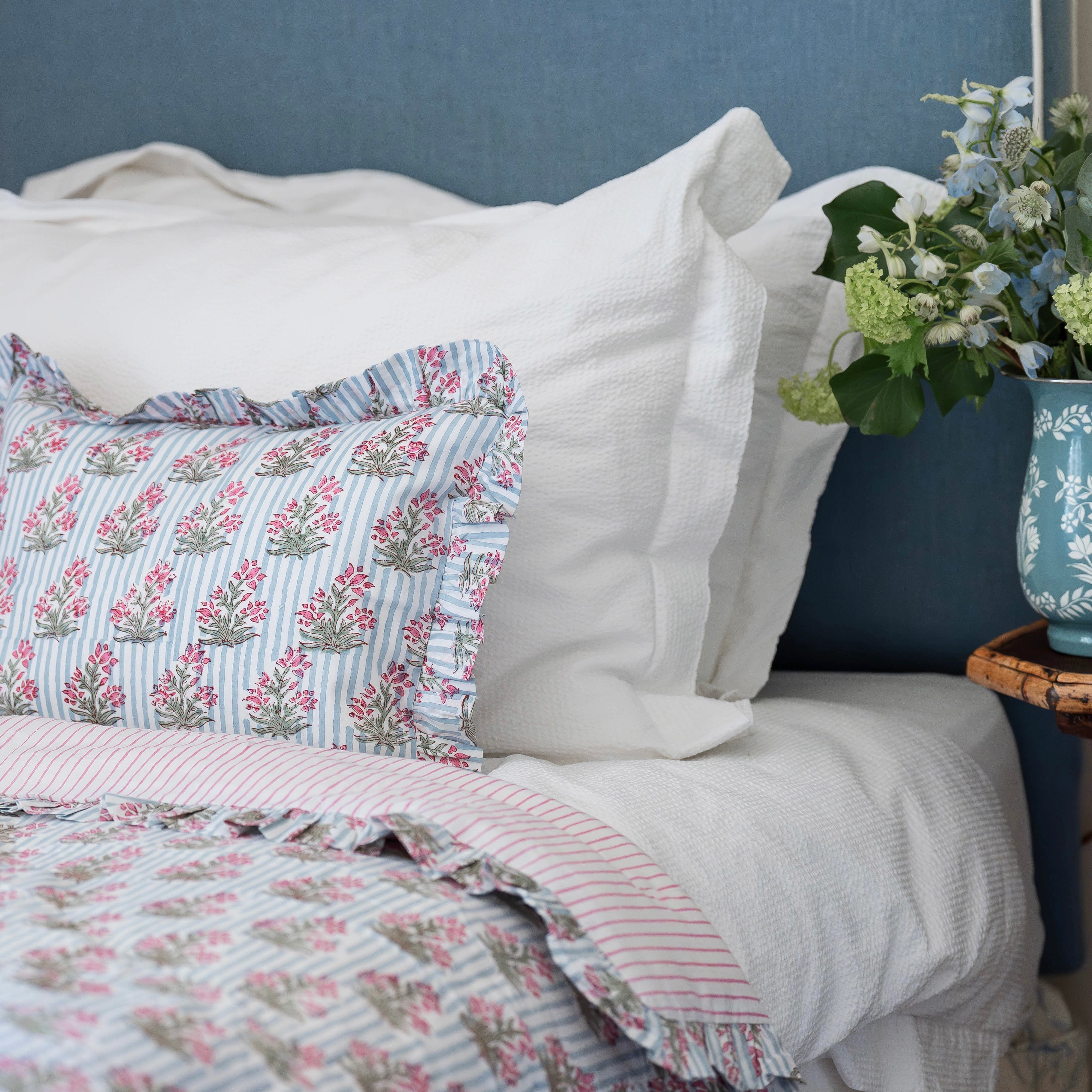 Blue Johari Frilled Eiderdown