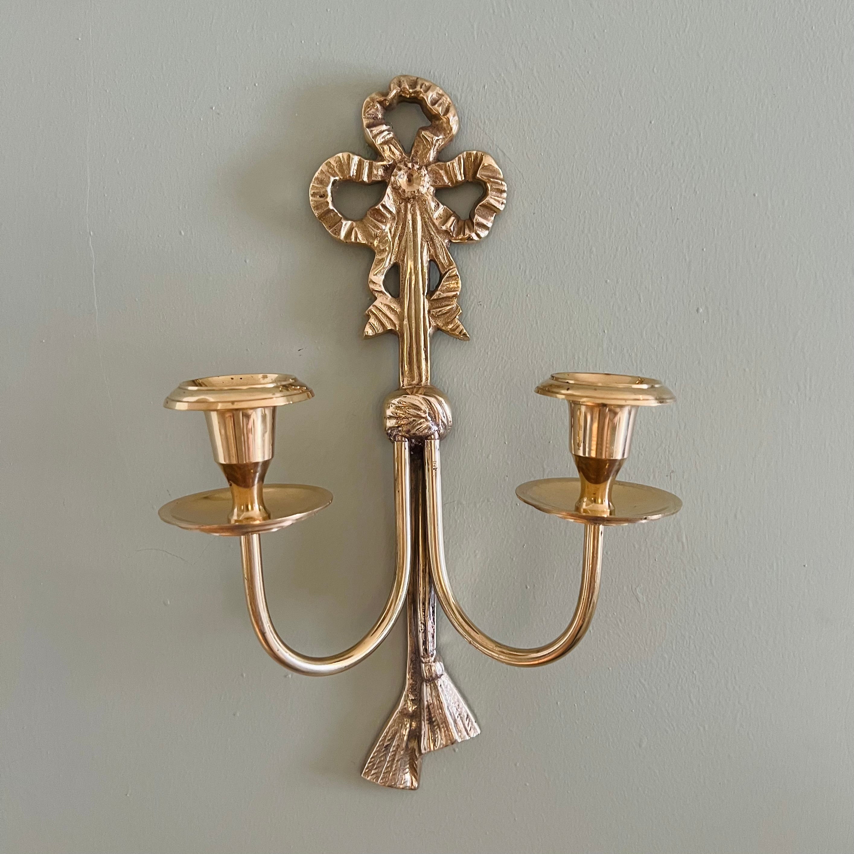 Double Bow Vintage Style Candle Sconce