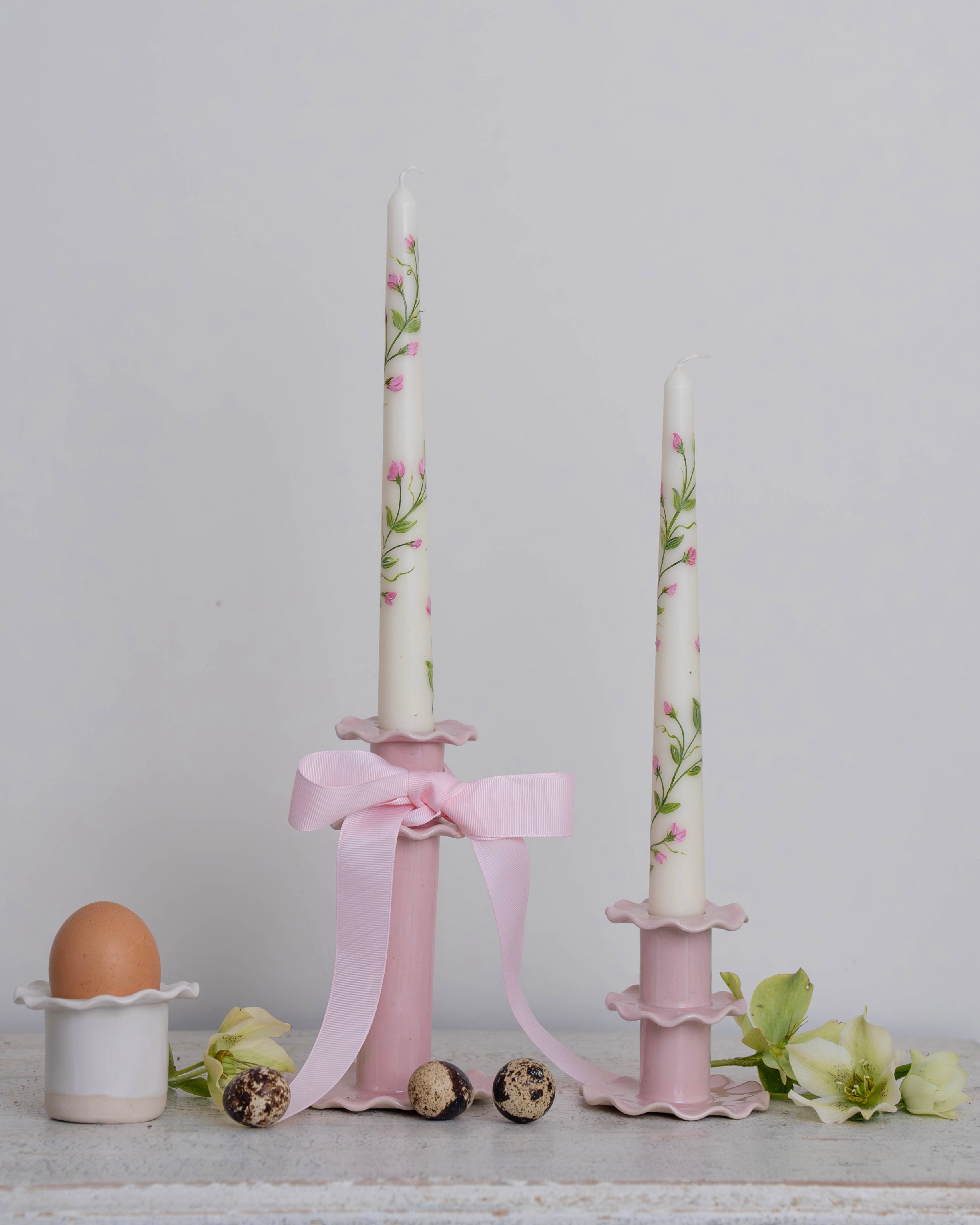 Pink Frilled Candlestick (Medium)